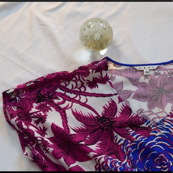 CAbi Tops - CAbi blouse